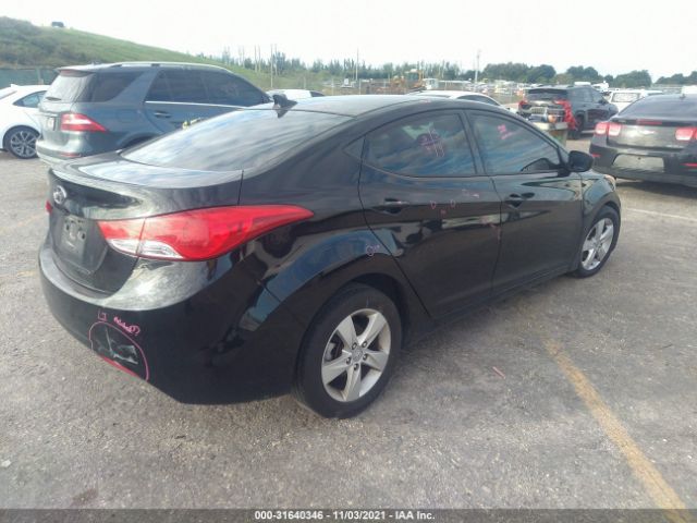 Photo 3 VIN: 5NPDH4AEXDH306174 - HYUNDAI ELANTRA 