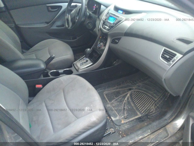 Photo 4 VIN: 5NPDH4AEXDH308930 - HYUNDAI ELANTRA 