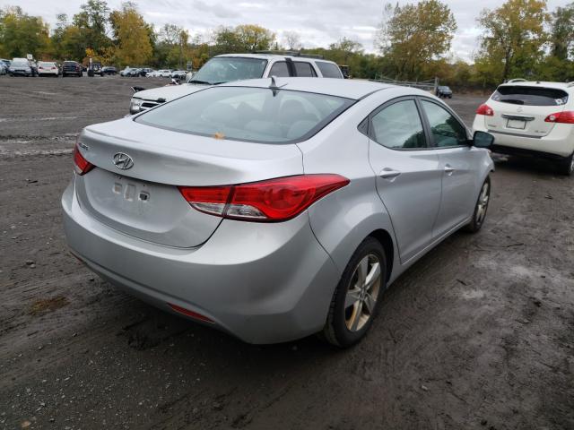 Photo 3 VIN: 5NPDH4AEXDH321791 - HYUNDAI ELANTRA GL 