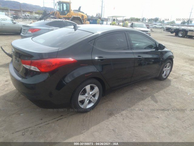 Photo 3 VIN: 5NPDH4AEXDH324335 - HYUNDAI ELANTRA 