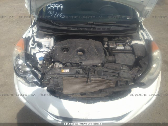 Photo 9 VIN: 5NPDH4AEXDH334833 - HYUNDAI ELANTRA 