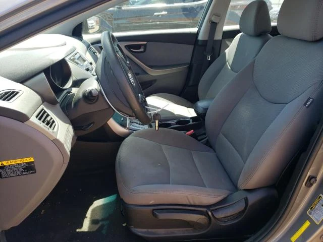 Photo 6 VIN: 5NPDH4AEXDH335416 - HYUNDAI ELANTRA GL 