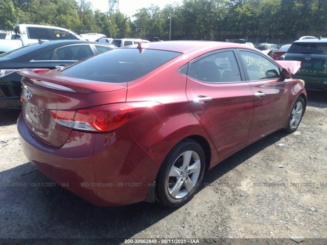 Photo 3 VIN: 5NPDH4AEXDH340955 - HYUNDAI ELANTRA 