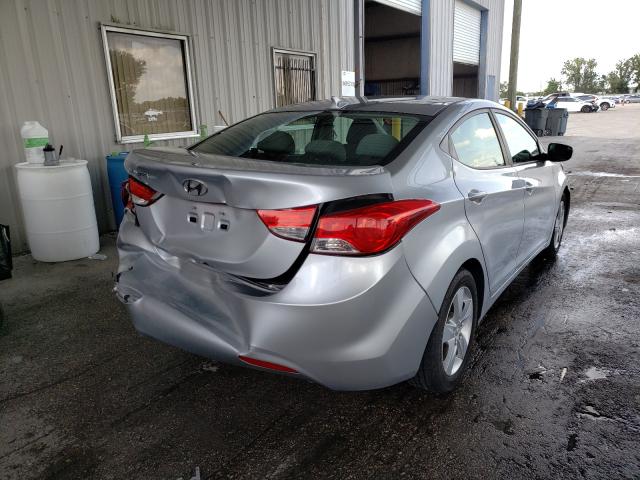 Photo 3 VIN: 5NPDH4AEXDH347727 - HYUNDAI ELANTRA GL 