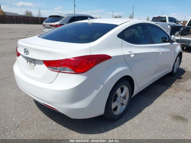 Photo 3 VIN: 5NPDH4AEXDH363359 - HYUNDAI ELANTRA 