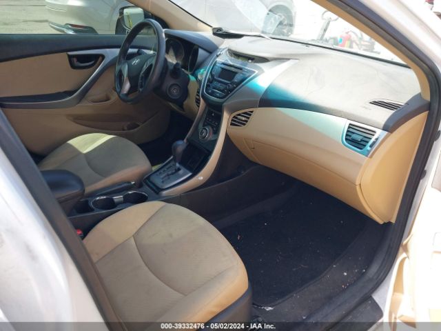 Photo 4 VIN: 5NPDH4AEXDH363359 - HYUNDAI ELANTRA 