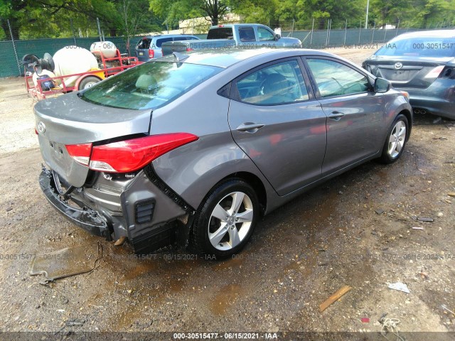 Photo 3 VIN: 5NPDH4AEXDH369596 - HYUNDAI ELANTRA 