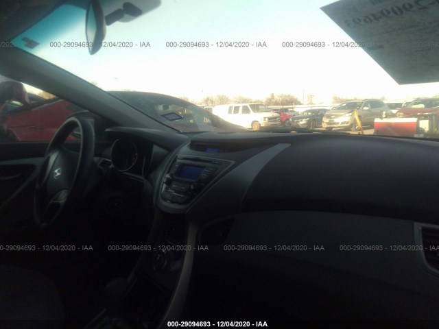 Photo 4 VIN: 5NPDH4AEXDH369730 - HYUNDAI ELANTRA 