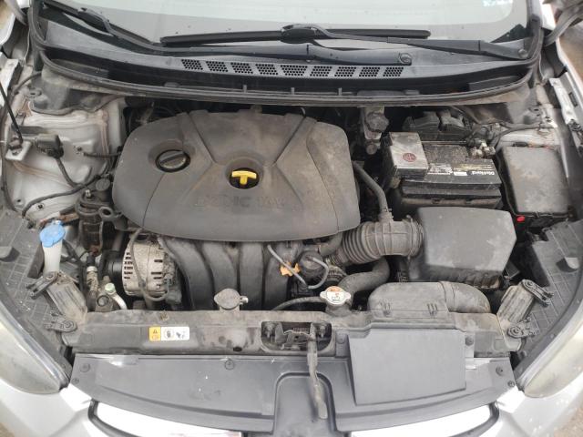 Photo 6 VIN: 5NPDH4AEXDH373101 - HYUNDAI ELANTRA GL 