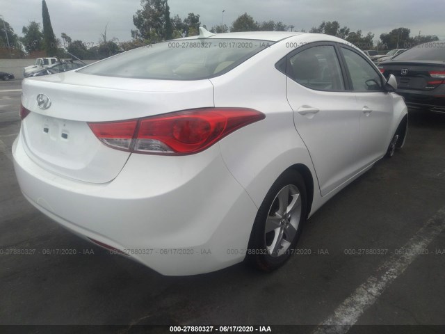 Photo 3 VIN: 5NPDH4AEXDH374376 - HYUNDAI ELANTRA 