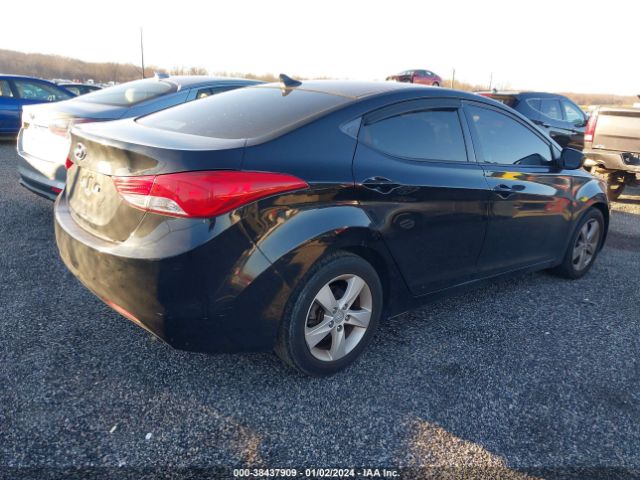 Photo 3 VIN: 5NPDH4AEXDH378542 - HYUNDAI ELANTRA 