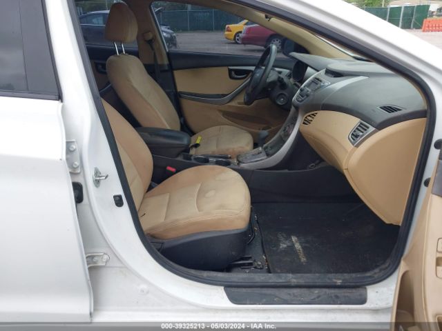 Photo 4 VIN: 5NPDH4AEXDH382025 - HYUNDAI ELANTRA 