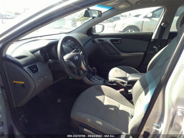 Photo 4 VIN: 5NPDH4AEXDH382333 - HYUNDAI ELANTRA 