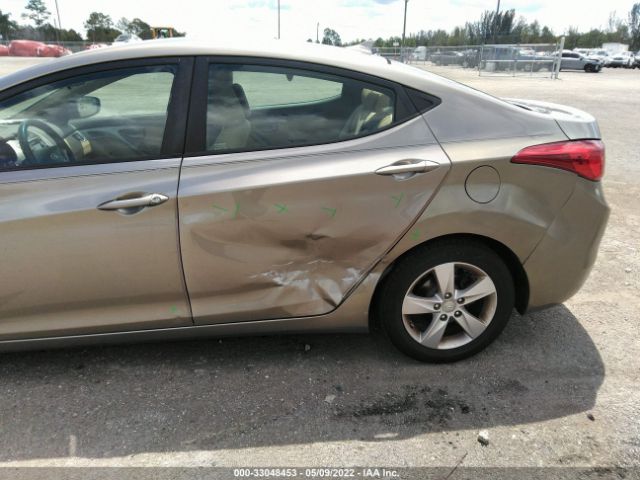 Photo 5 VIN: 5NPDH4AEXDH383689 - HYUNDAI ELANTRA 