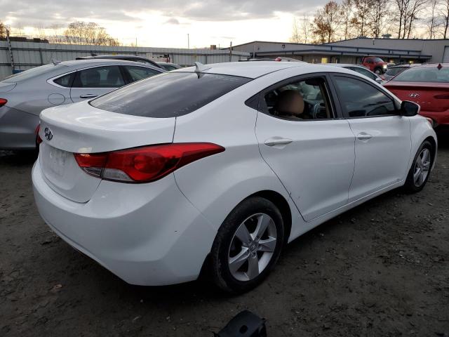 Photo 2 VIN: 5NPDH4AEXDH385877 - HYUNDAI ELANTRA 