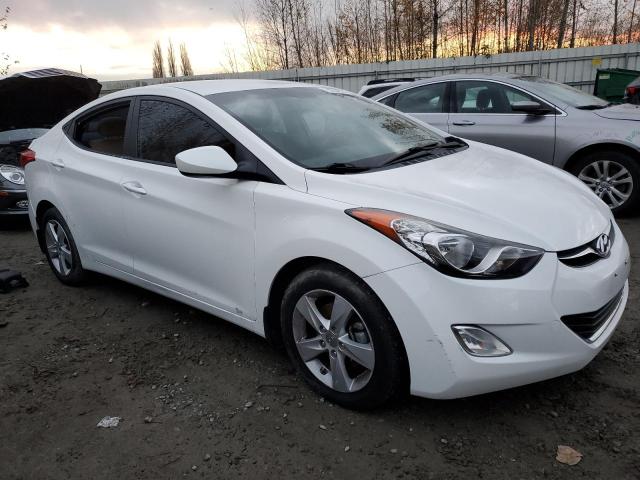 Photo 3 VIN: 5NPDH4AEXDH385877 - HYUNDAI ELANTRA 