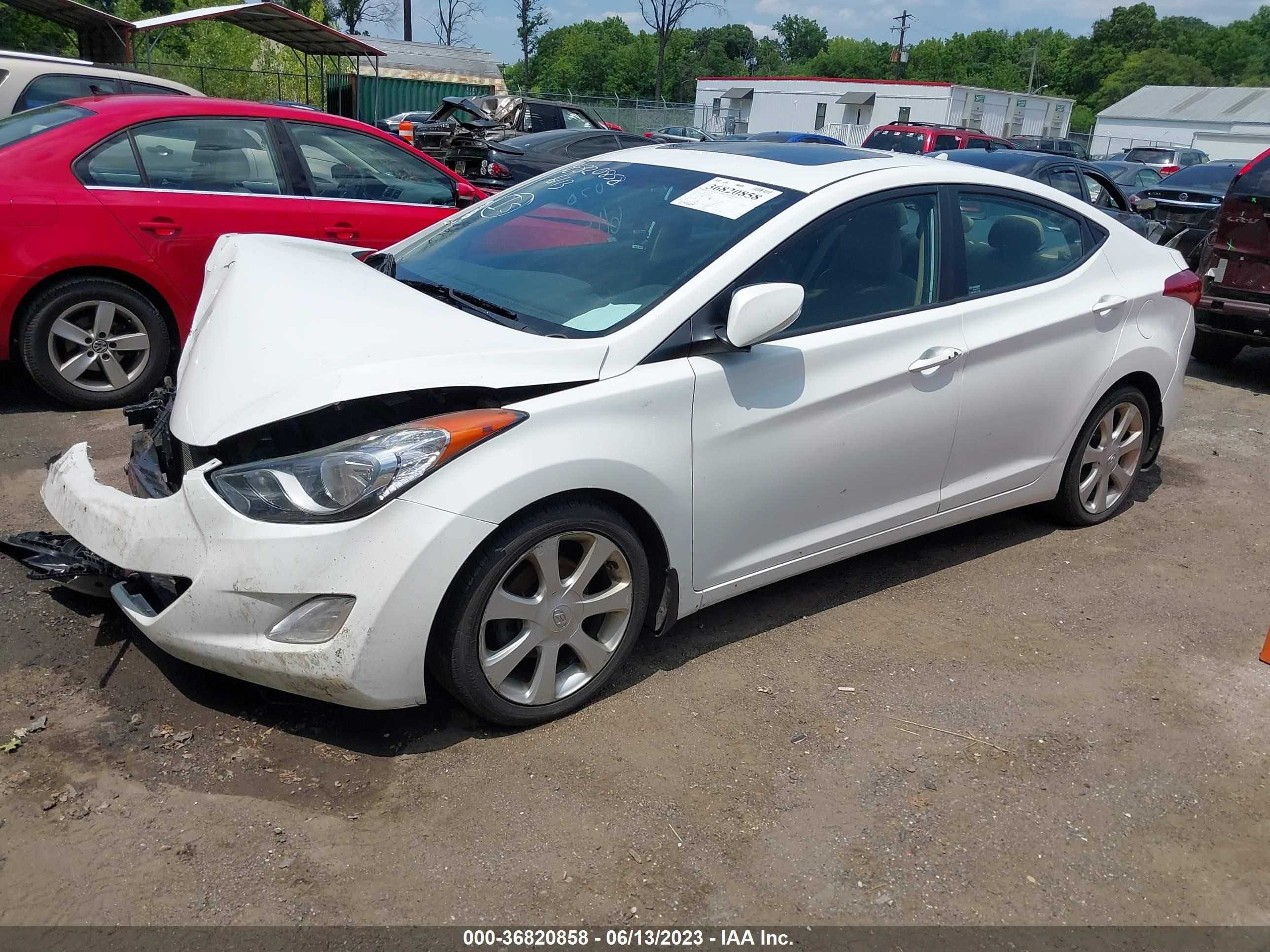 Photo 1 VIN: 5NPDH4AEXDH391646 - HYUNDAI ELANTRA 