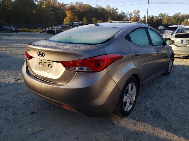 Photo 3 VIN: 5NPDH4AEXDH396281 - HYUNDAI ELANTRA GL 