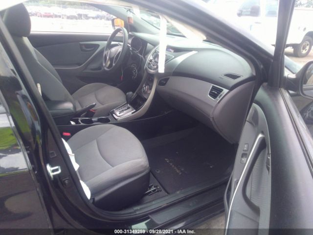 Photo 4 VIN: 5NPDH4AEXDH399875 - HYUNDAI ELANTRA 