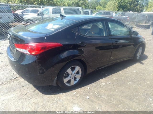 Photo 3 VIN: 5NPDH4AEXDH400393 - HYUNDAI ELANTRA 