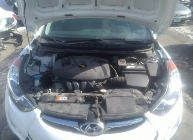 Photo 9 VIN: 5NPDH4AEXDH409188 - HYUNDAI ELANTRA 