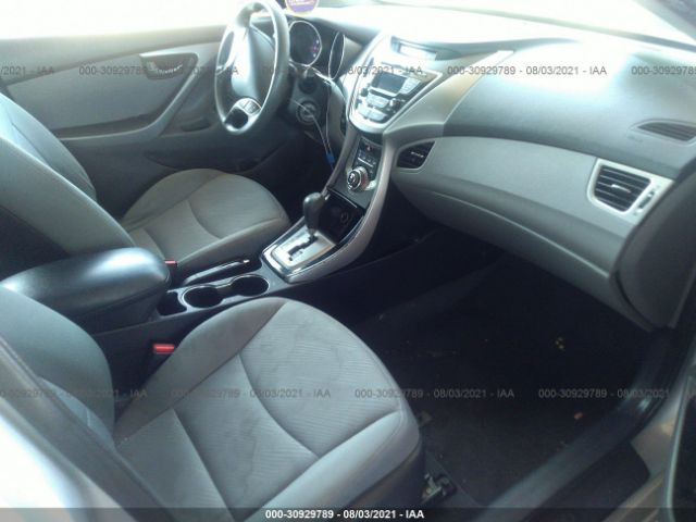 Photo 4 VIN: 5NPDH4AEXDH413063 - HYUNDAI ELANTRA 