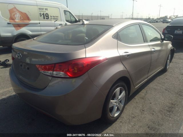 Photo 3 VIN: 5NPDH4AEXDH447133 - HYUNDAI ELANTRA 