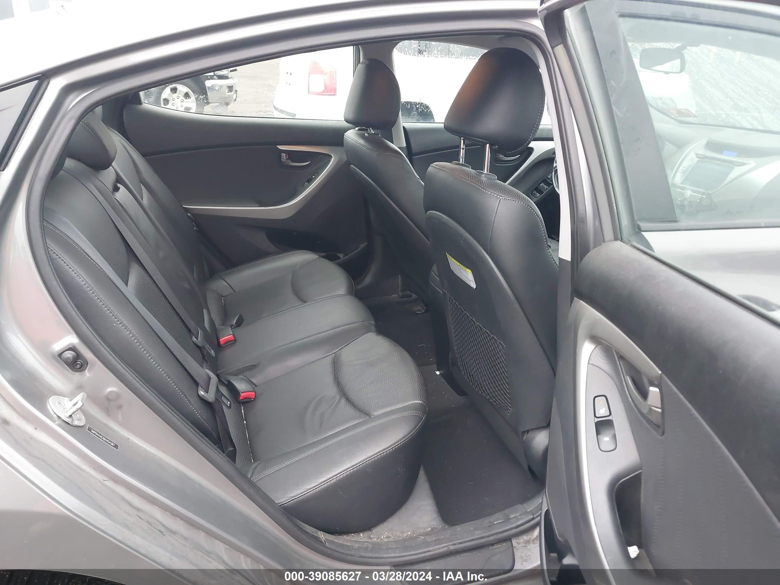 Photo 7 VIN: 5NPDH4AEXDH454387 - HYUNDAI ELANTRA 