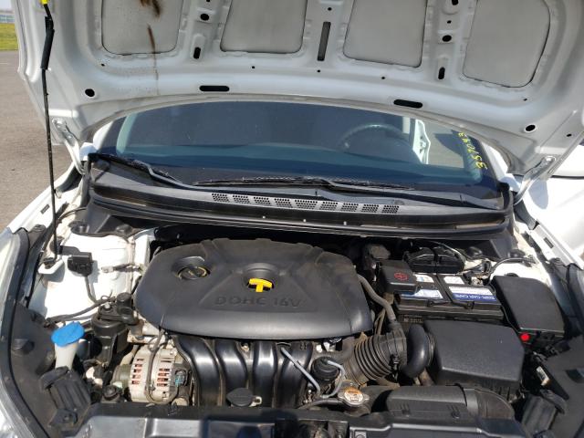 Photo 6 VIN: 5NPDH4AEXEH460580 - HYUNDAI ELANTRA SE 