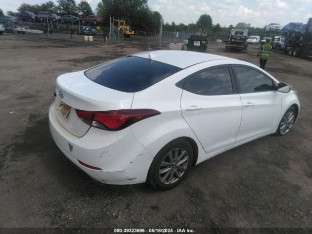 Photo 3 VIN: 5NPDH4AEXEH471725 - HYUNDAI ELANTRA 