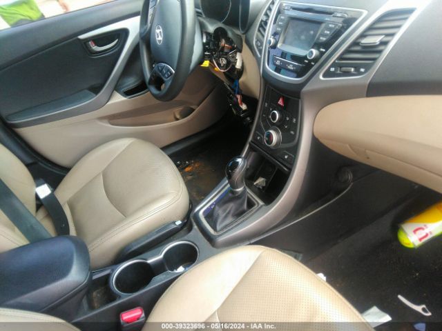 Photo 4 VIN: 5NPDH4AEXEH471725 - HYUNDAI ELANTRA 