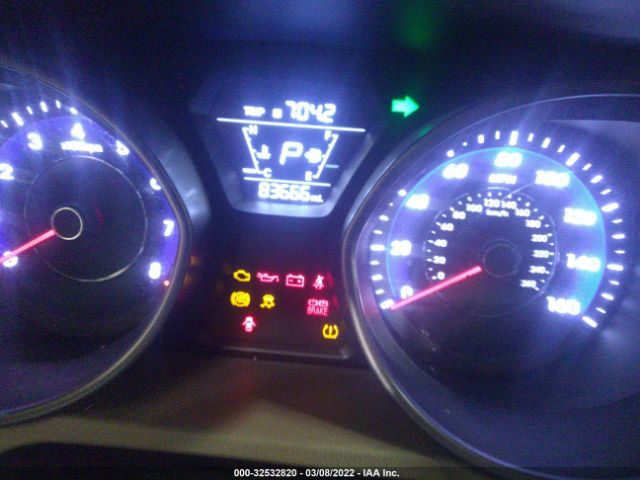 Photo 6 VIN: 5NPDH4AEXEH475029 - HYUNDAI ELANTRA 