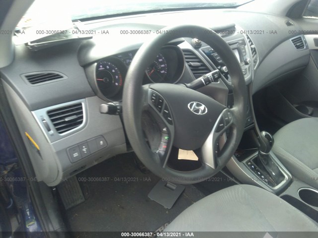 Photo 4 VIN: 5NPDH4AEXEH476861 - HYUNDAI ELANTRA 