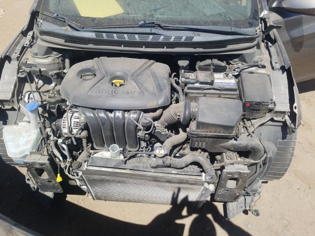 Photo 6 VIN: 5NPDH4AEXEH492042 - HYUNDAI ELANTRA SE 