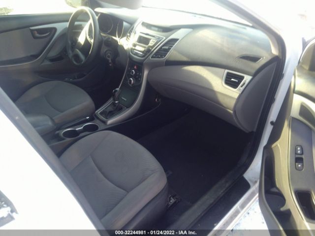 Photo 4 VIN: 5NPDH4AEXEH521071 - HYUNDAI ELANTRA 