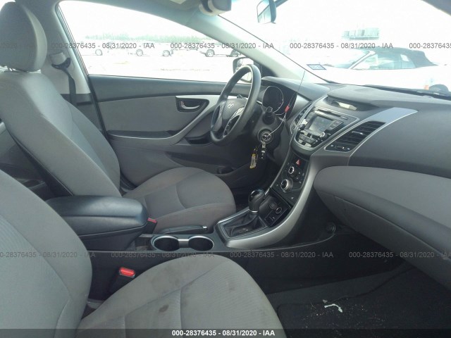 Photo 4 VIN: 5NPDH4AEXEH533771 - HYUNDAI ELANTRA 