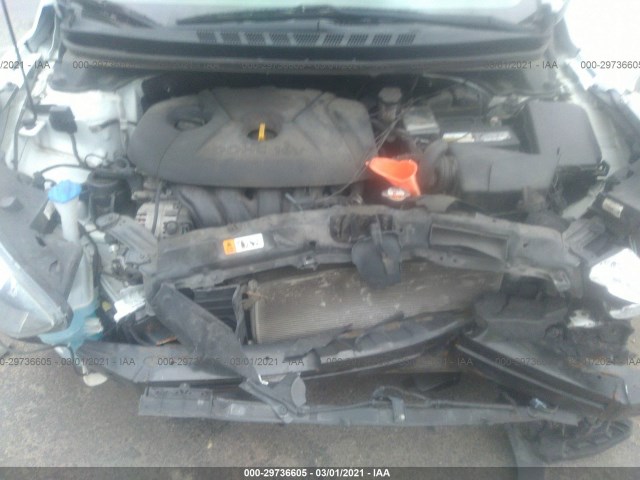 Photo 9 VIN: 5NPDH4AEXFH564326 - HYUNDAI ELANTRA 