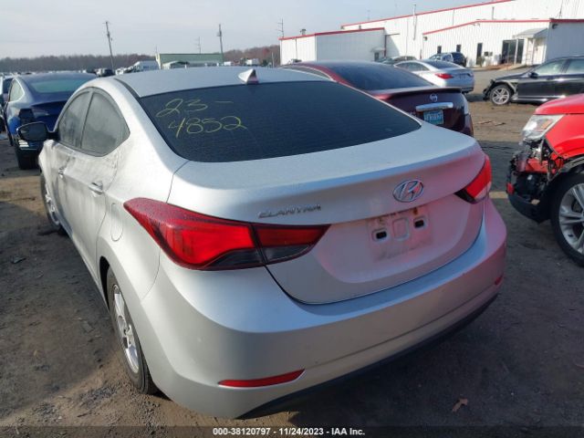 Photo 2 VIN: 5NPDH4AEXFH565248 - HYUNDAI ELANTRA 