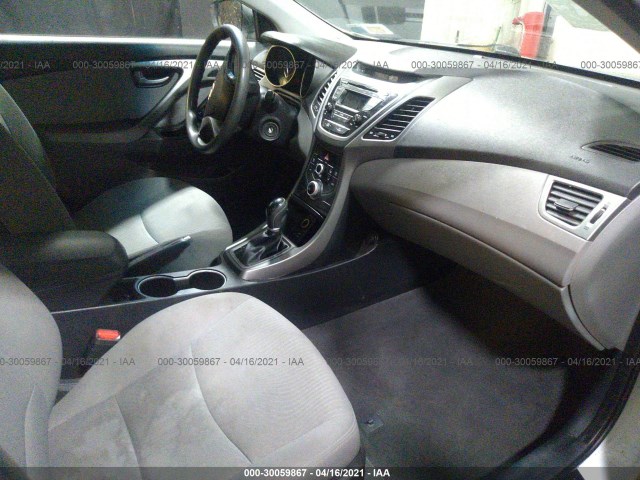 Photo 4 VIN: 5NPDH4AEXFH575665 - HYUNDAI ELANTRA 