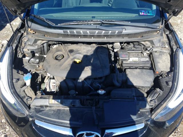 Photo 6 VIN: 5NPDH4AEXFH576251 - HYUNDAI ELANTRA SE 