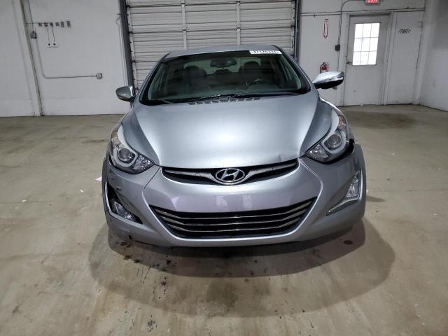 Photo 4 VIN: 5NPDH4AEXFH578128 - HYUNDAI ELANTRA 