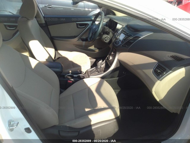 Photo 4 VIN: 5NPDH4AEXFH584026 - HYUNDAI ELANTRA 