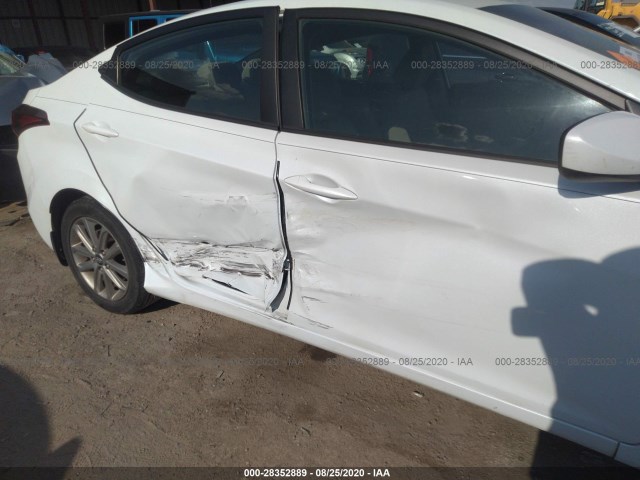 Photo 5 VIN: 5NPDH4AEXFH584026 - HYUNDAI ELANTRA 