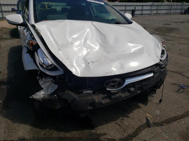 Photo 8 VIN: 5NPDH4AEXFH592501 - HYUNDAI ELANTRA SE 