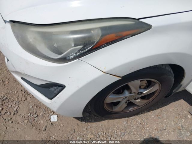 Photo 5 VIN: 5NPDH4AEXFH597942 - HYUNDAI ELANTRA 