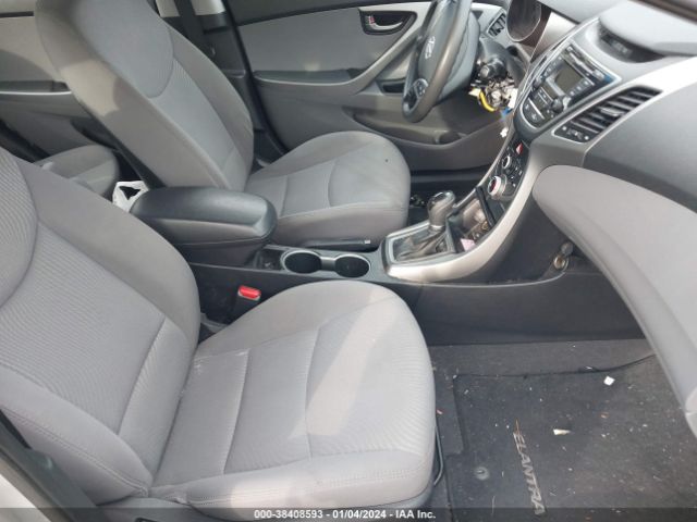 Photo 4 VIN: 5NPDH4AEXFH603254 - HYUNDAI ELANTRA 