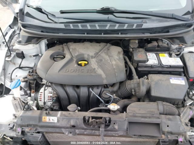 Photo 9 VIN: 5NPDH4AEXFH603254 - HYUNDAI ELANTRA 