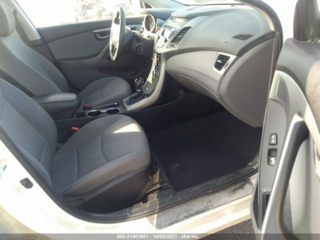 Photo 4 VIN: 5NPDH4AEXFH604789 - HYUNDAI ELANTRA 