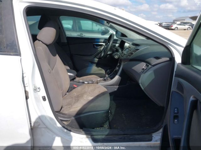 Photo 4 VIN: 5NPDH4AEXFH611077 - HYUNDAI ELANTRA 