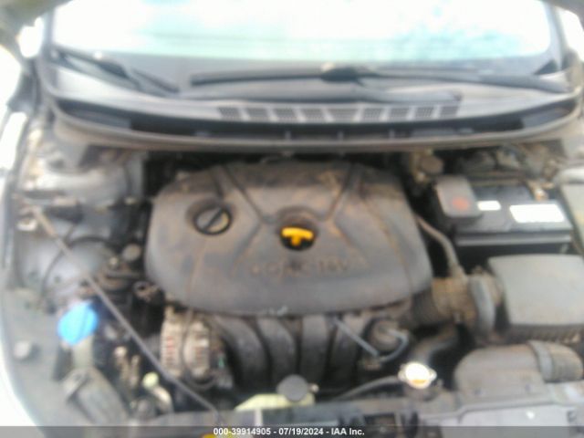 Photo 9 VIN: 5NPDH4AEXFH614108 - HYUNDAI ELANTRA 